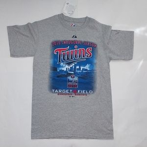 Minnesota Twins Inaugural Season 2010 Majestic MLB T-Shirt Gray Adult Size S.